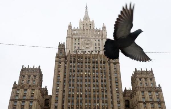 Москва приостановит участие в "зерновой сделке" при отсутствии прогресса в реализации российской части договоренности - МИД РФ