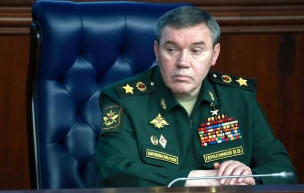 Начальник Генштаба Герасимов провел телефонные переговоры с американским коллегой