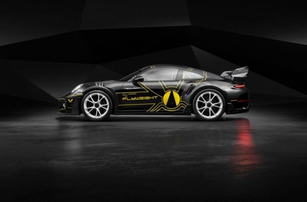 Представлен «легковесный» Porsche 911 Turbo S: 800 сил и 2,5 секунды до «сотни»