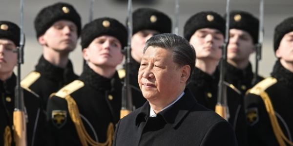 Немцы о визите Си: России и Китаю надо создать "ядерный пакт" против НАТО